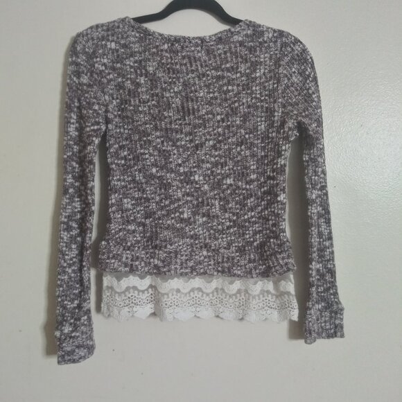 Threads 4 Thought Marled Women’s Knit Sweater with White Lace Hem – Size: Small - Picture 2 of 9